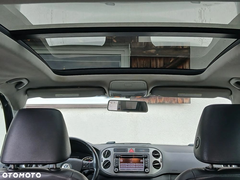 Volkswagen Tiguan - 8