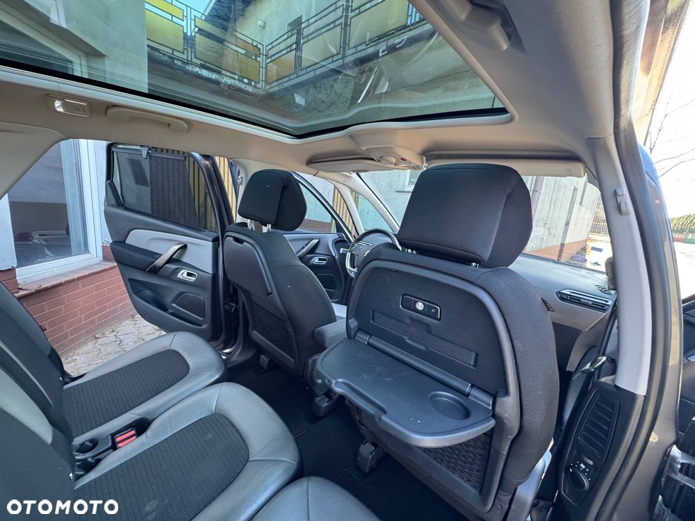 Citroën C4 Picasso - 9