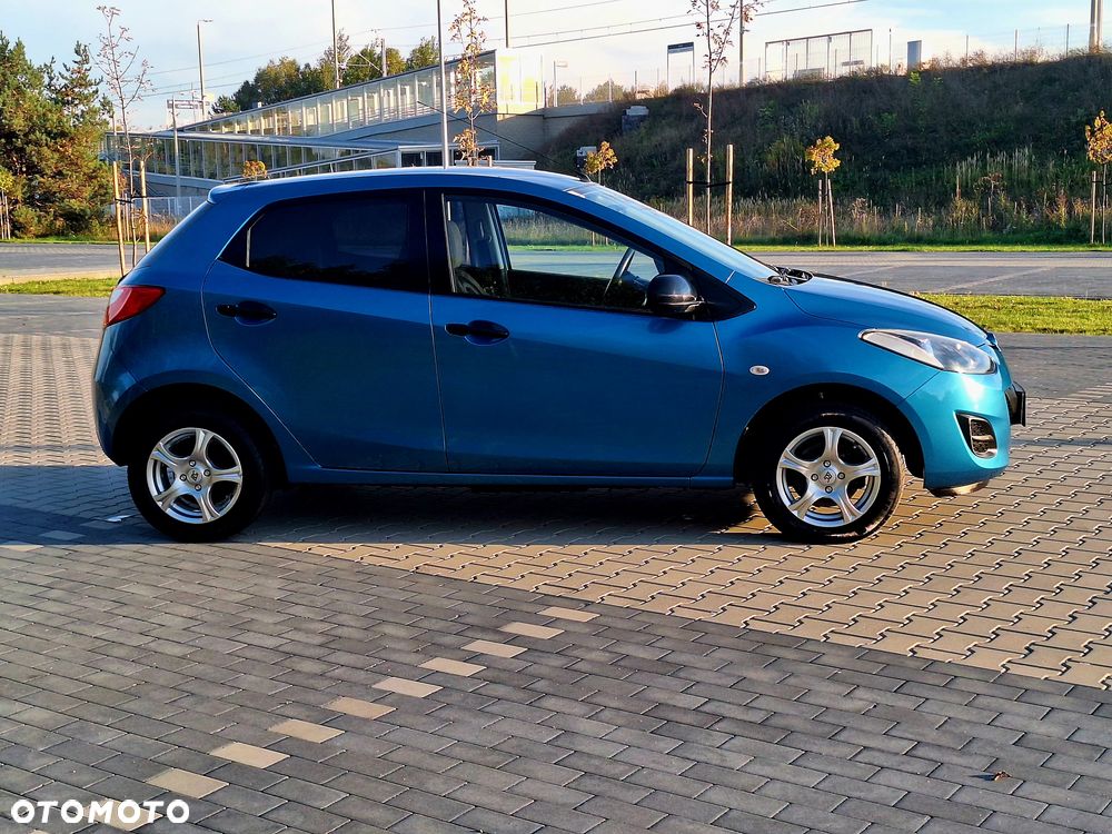 Mazda 2 - 20