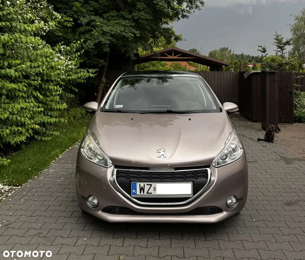 Peugeot 208 e-HDi 115 Stop&Start Allure - 1