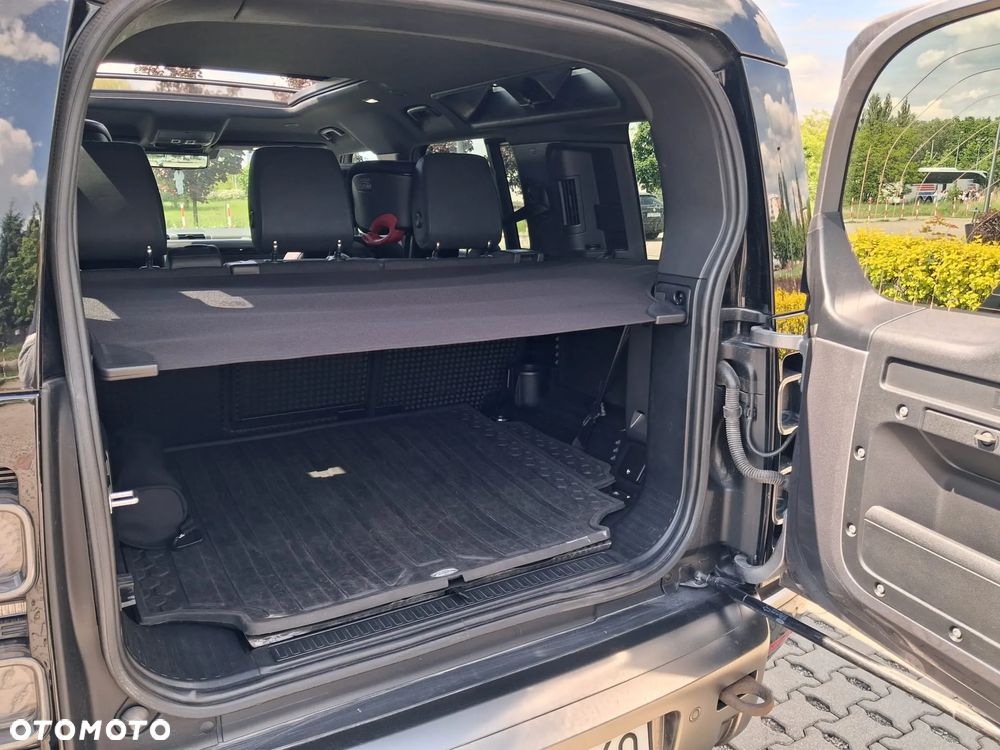 Land Rover Defender 3.0 P400 mHEV X-Dynamic S - 7