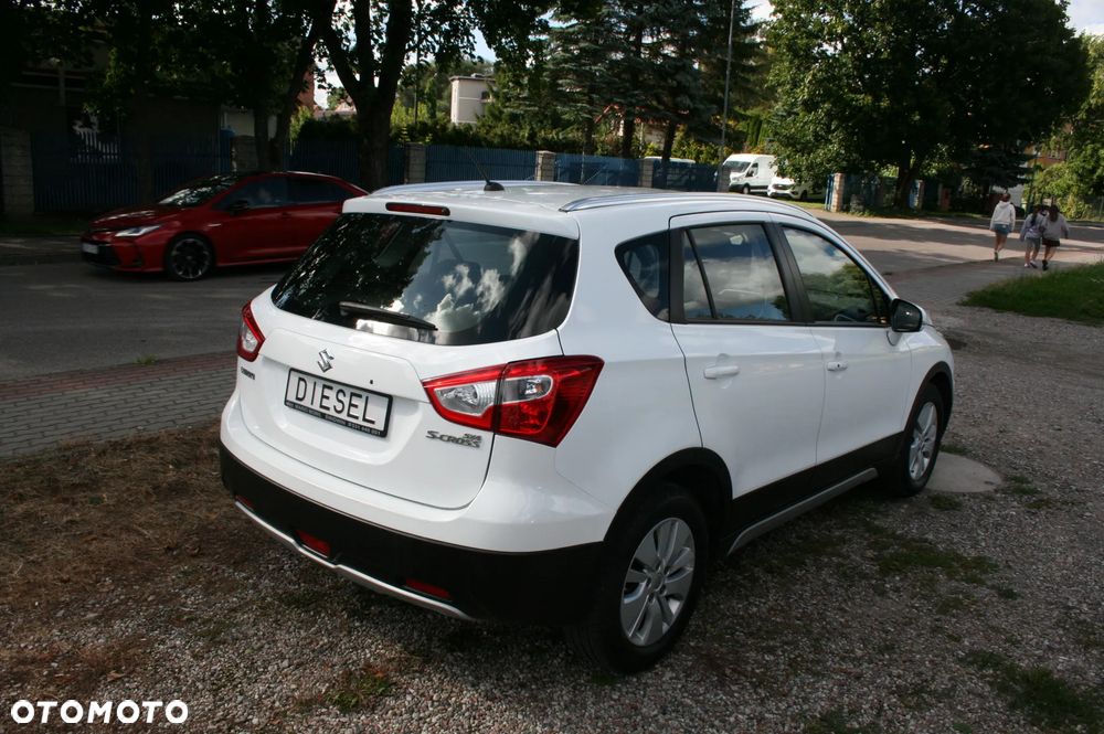 Suzuki SX4 S-Cross - 4