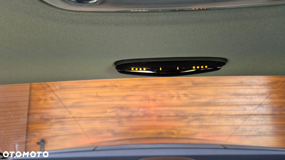 Mercedes-Benz Klasa C 180 Kompressor Automatik Avantgarde - 26