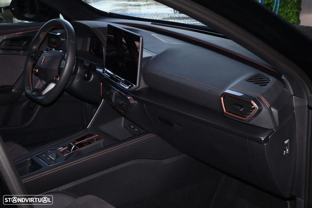 Cupra Formentor 1.5 eTSI DSG Tribe Edition - 16