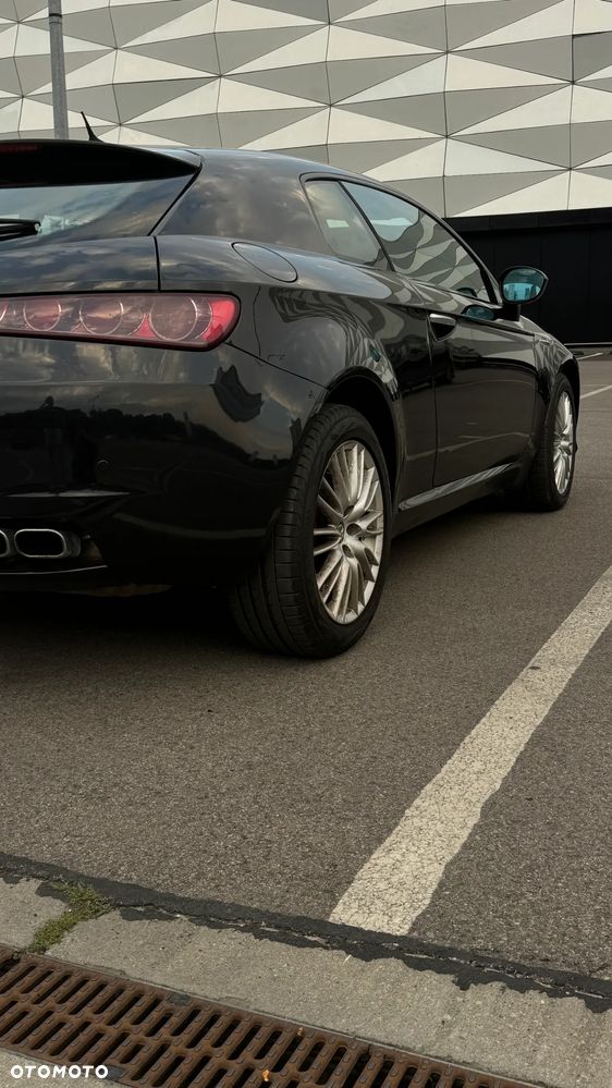 Alfa Romeo Brera 2.4JTDM - 9