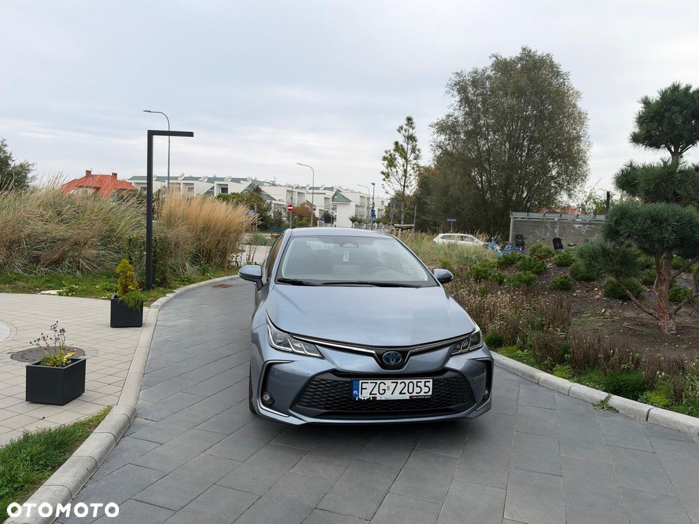 Toyota Corolla - 3