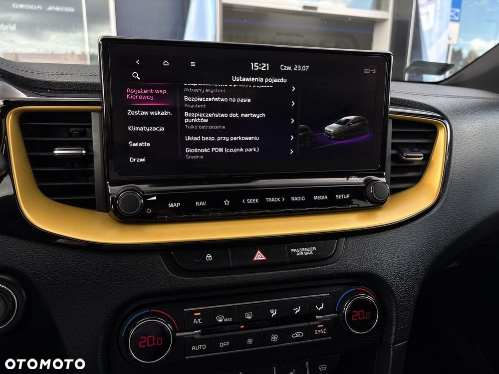 Kia XCeed - 28