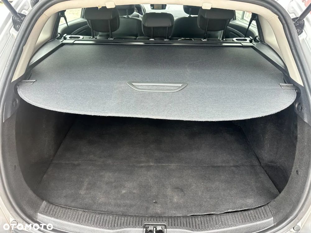 Renault Megane ENERGY dCi 110 Start & Stop LIMITED - 23