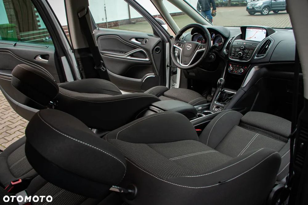 Opel Zafira Tourer 1.4 Turbo Innovation - 6