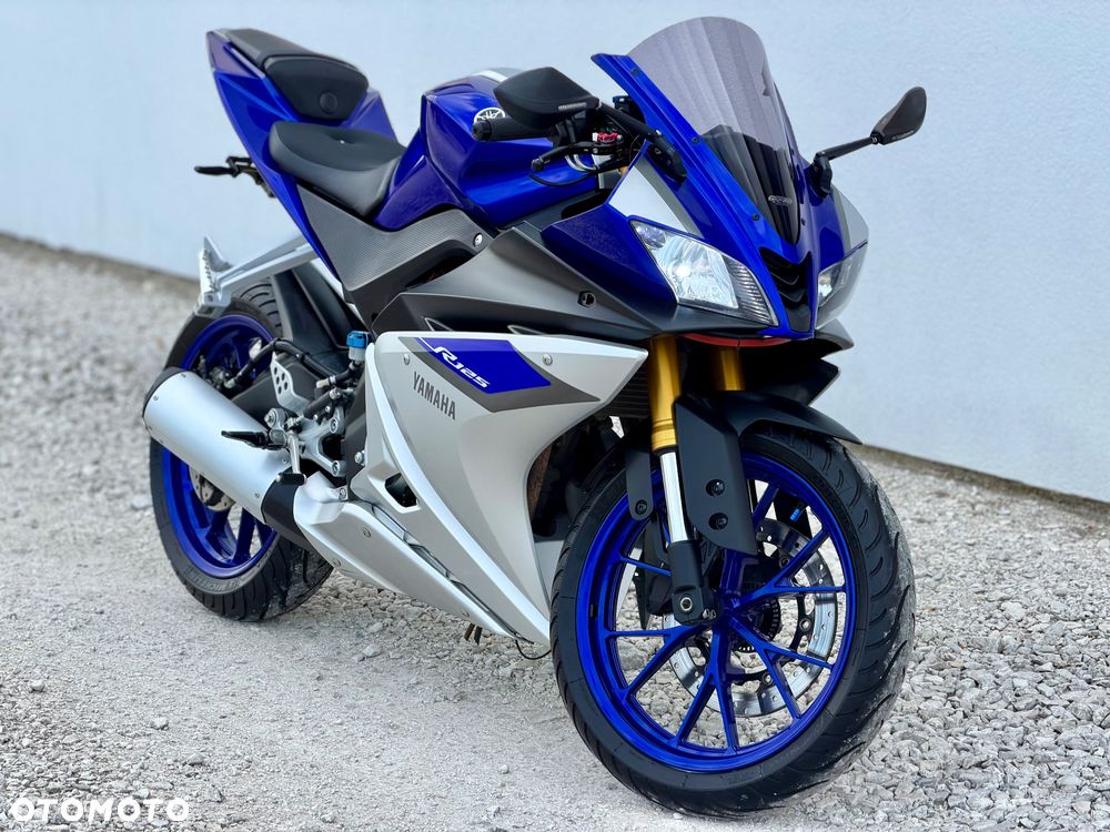 Yamaha YZF - 10
