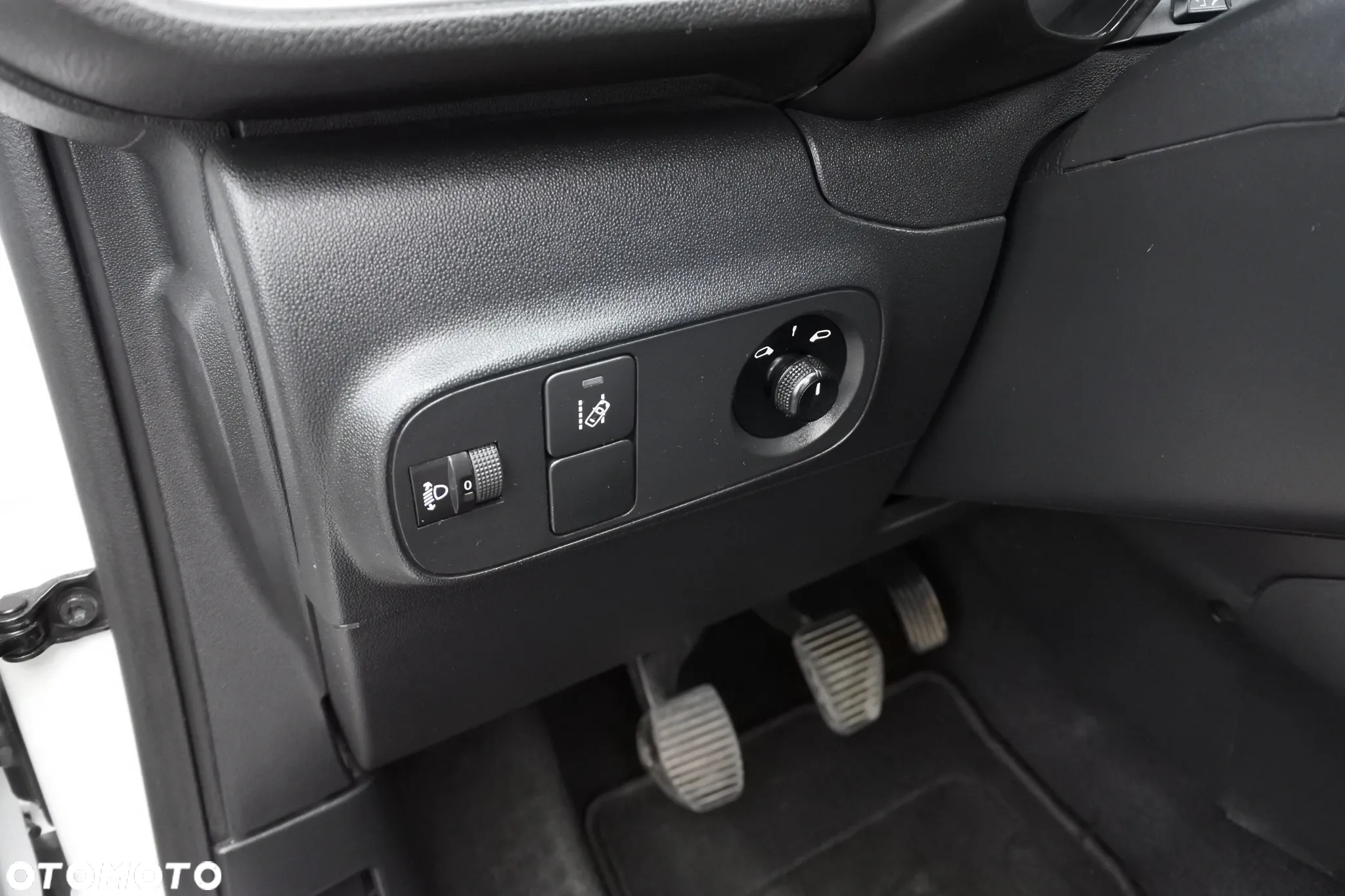 Citroën C3 1.2 PureTech Shine - 17