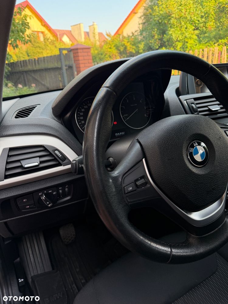 BMW Seria 1 116d - 10