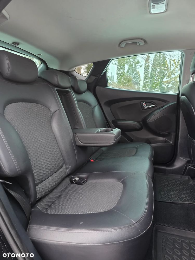 Hyundai ix35 1.6 2WD UEFA EURO 2012 Edition - 28