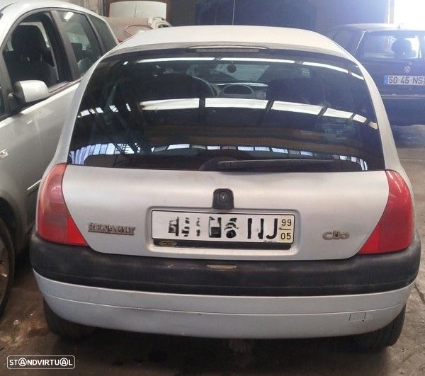 Para Peças Renault Clio Ii (Bb0/1/2_, Cb0/1/2_) - 1
