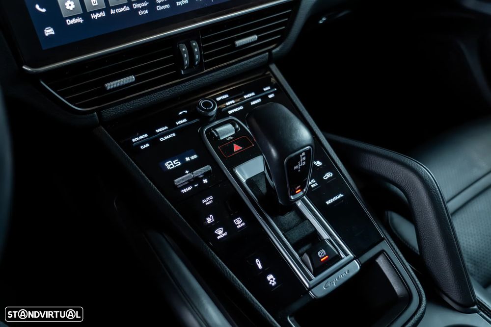 Porsche Cayenne Coupé - 24