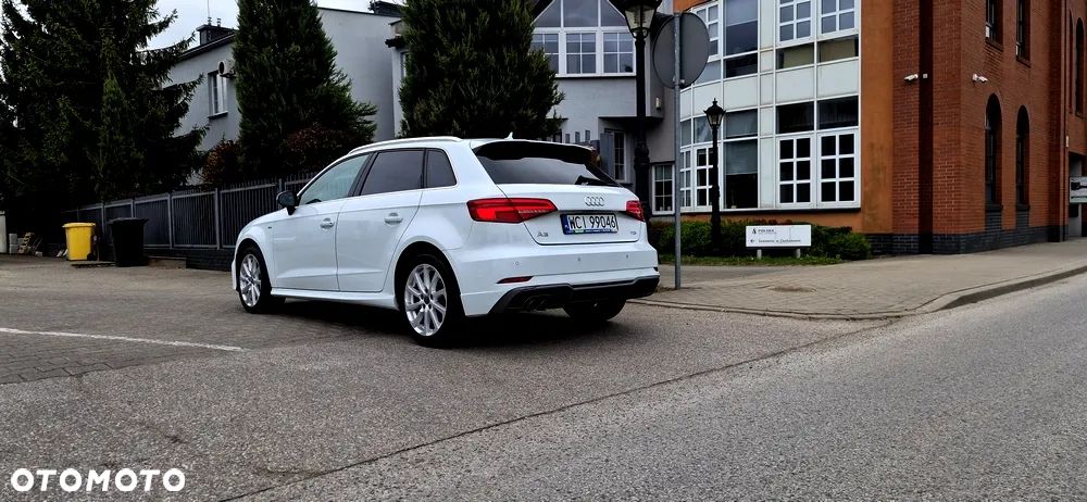 Audi A3 Sportback 2.0 TDI (clean diesel) S tronic S line Sportpaket - 8