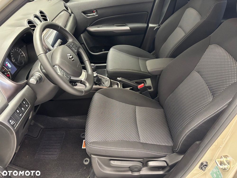 Suzuki Vitara - 7
