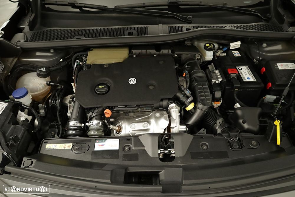 Peugeot 2008 1.5 BlueHDi Active EAT8 - 24