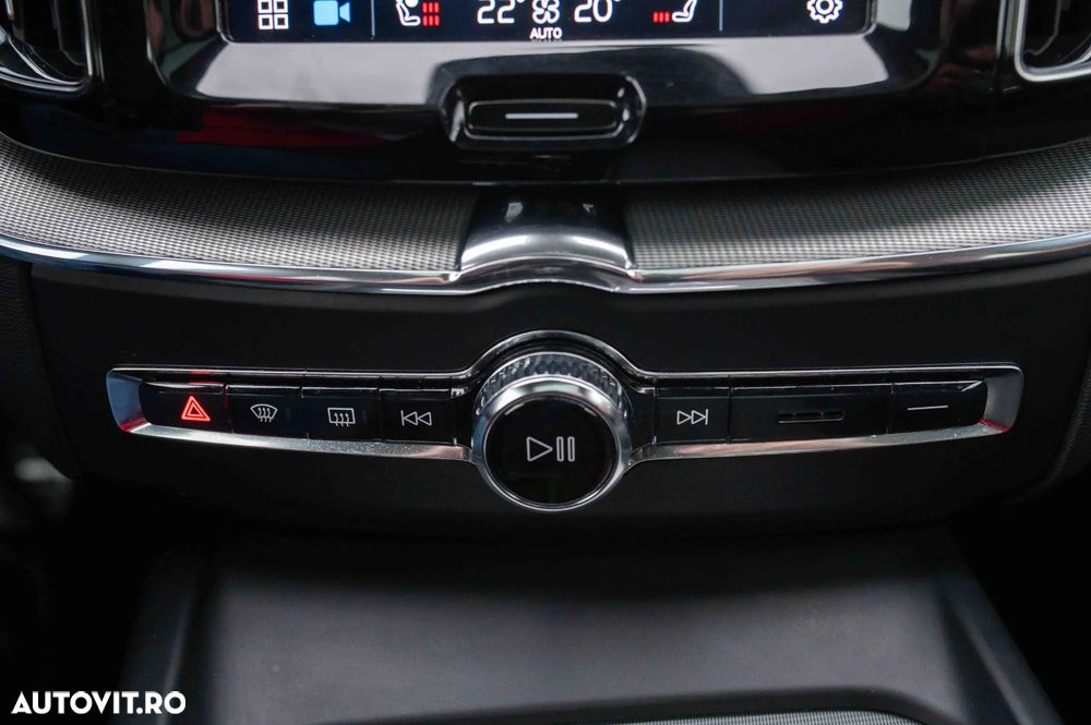 Volvo XC 60 T6 AWD Recharge Geartronic RDesign - 35