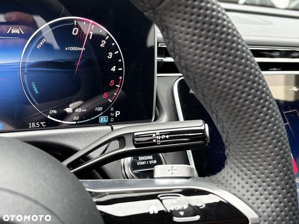 Mercedes-Benz Klasa E 300 de PHEV 4-Matic AMG 9G-Tronic - 18