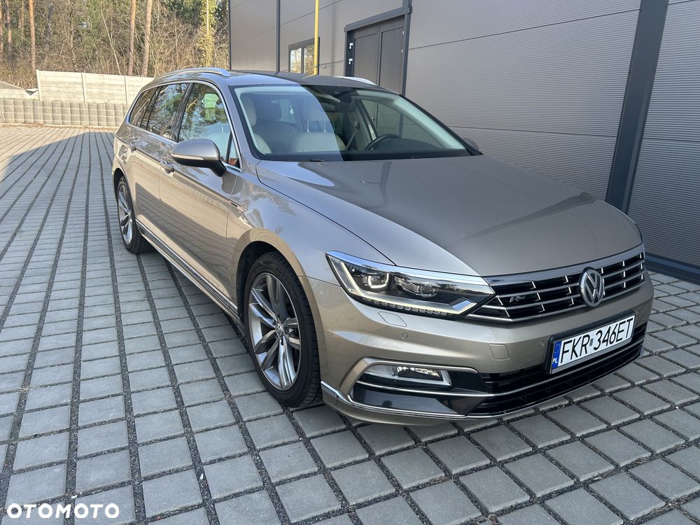 Volkswagen Passat - 8