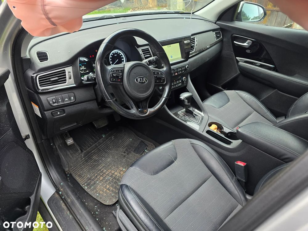 Kia Niro 1.6 GDI 2WD Edition 7 - 22