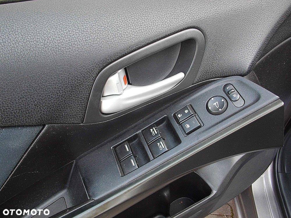 Honda Civic 1.4 i-VTEC Elegance - 24