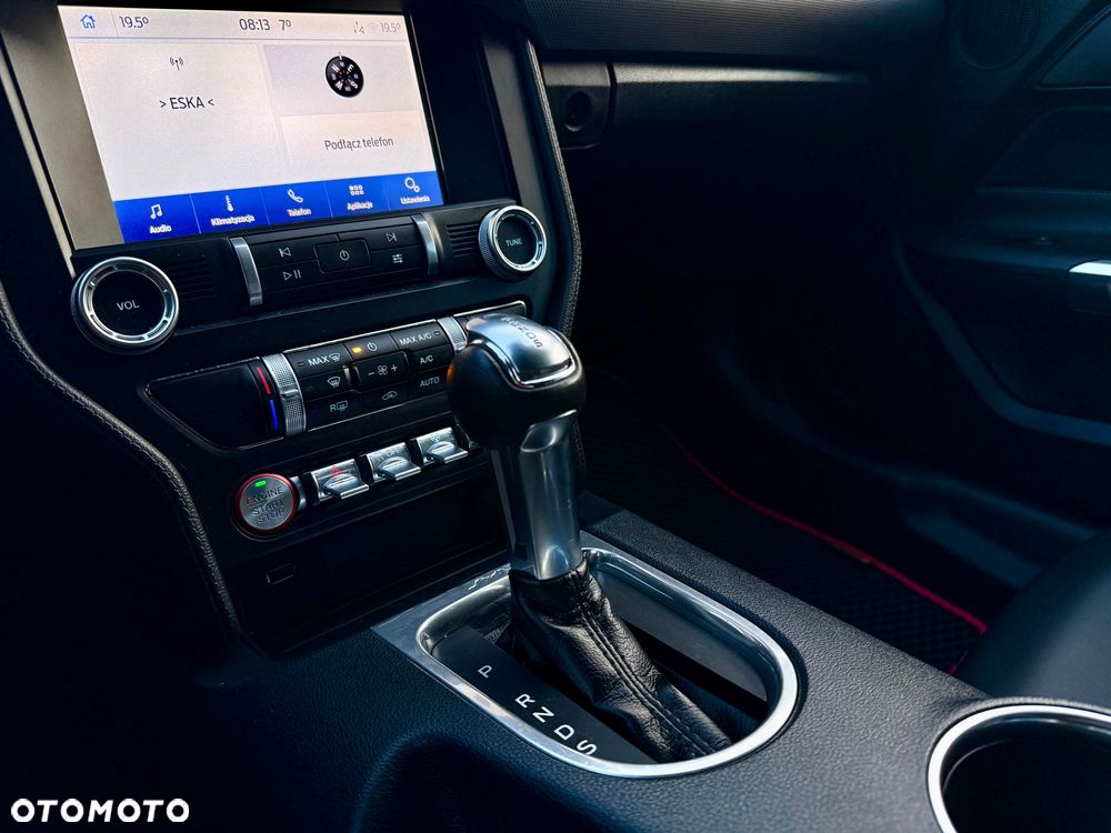 Ford Mustang 5.0 V8 GT - 21