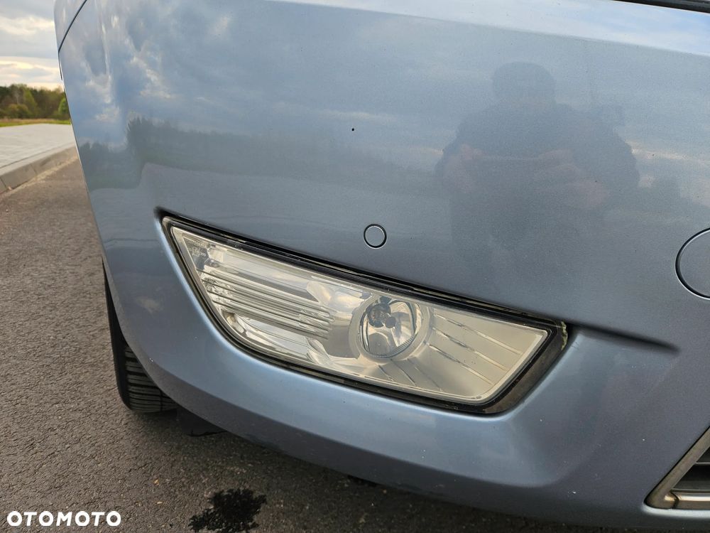 Ford Mondeo 2.0 Ghia Executive - 24