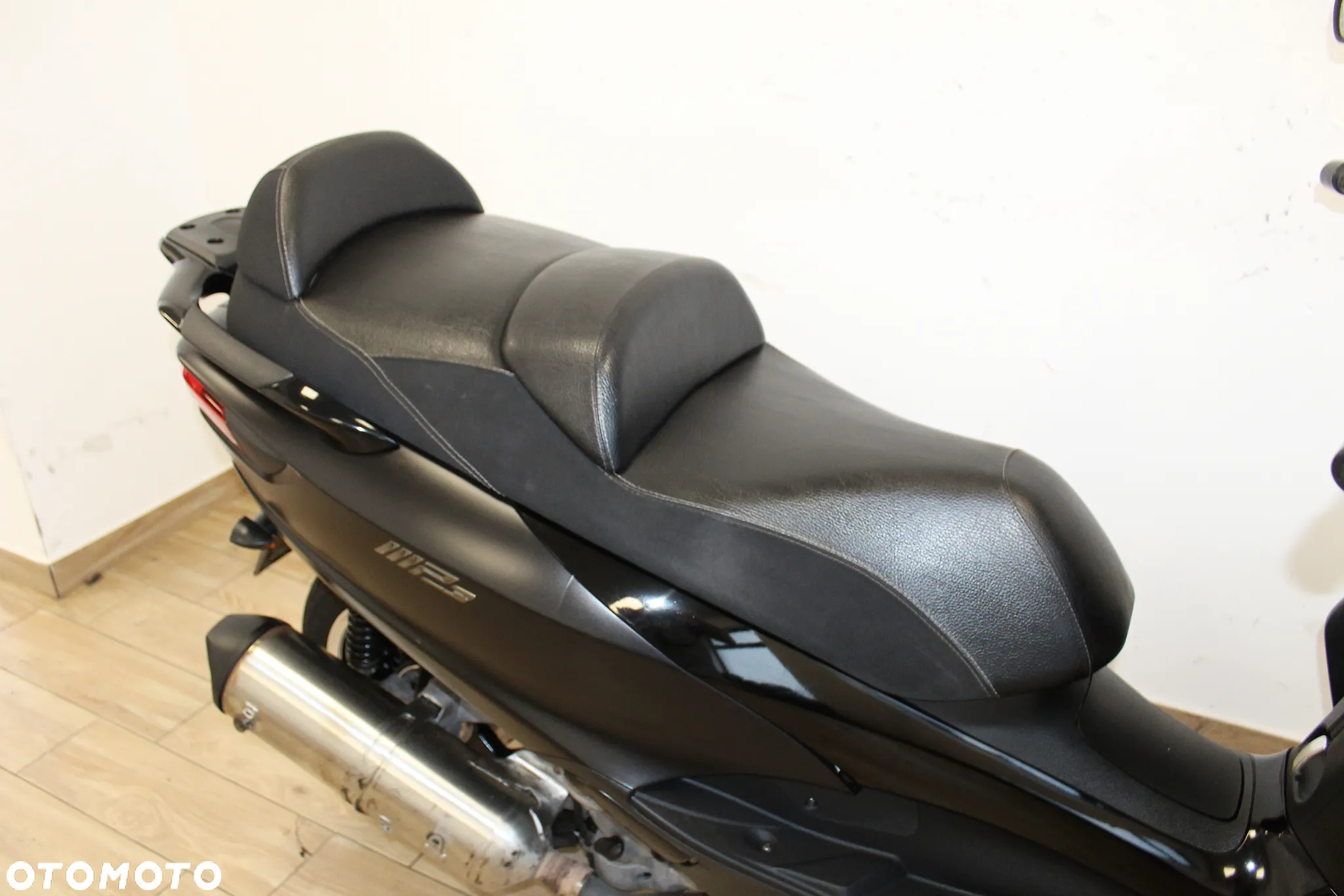 Piaggio MP-3 - 6