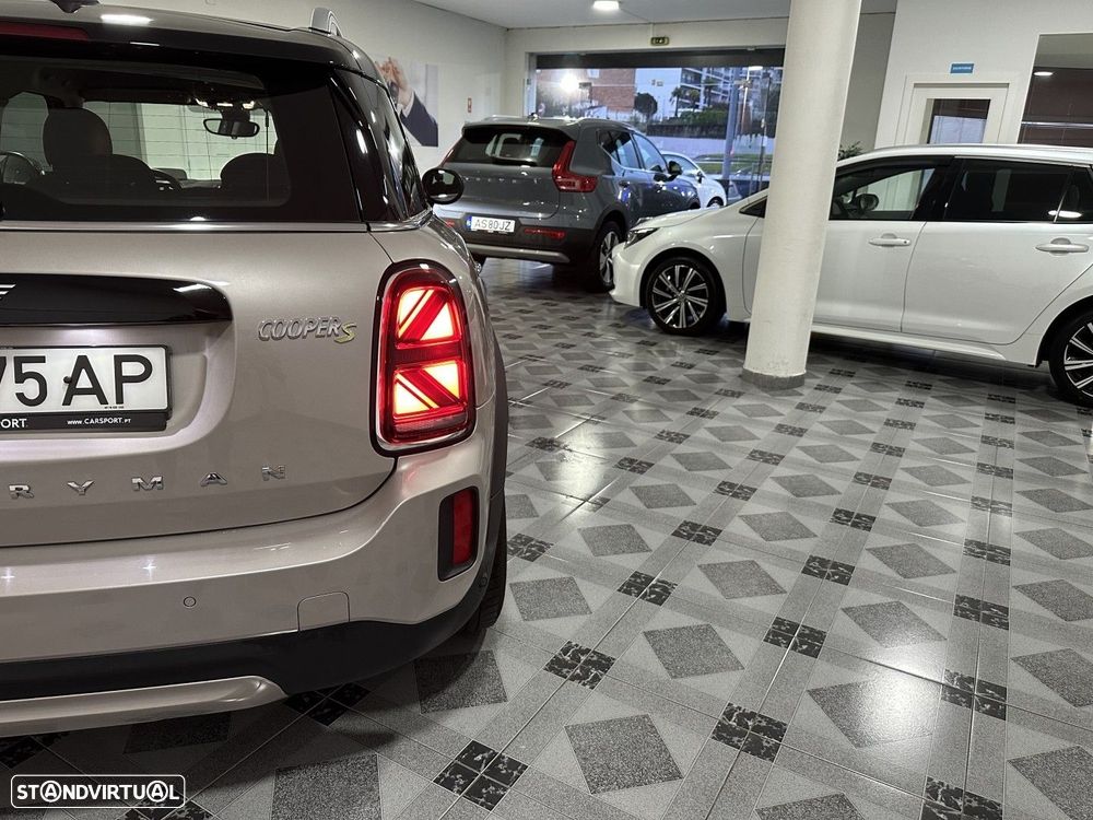 MINI Countryman Cooper SE ALL4 Auto - 8