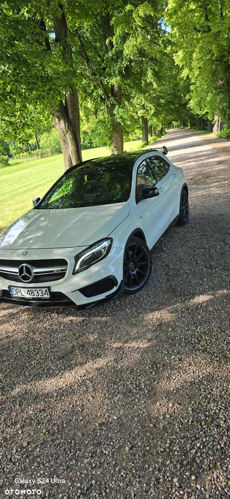 Mercedes-Benz GLA - 3