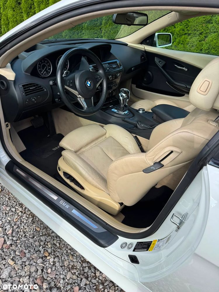 BMW Seria 6 650 i - 7