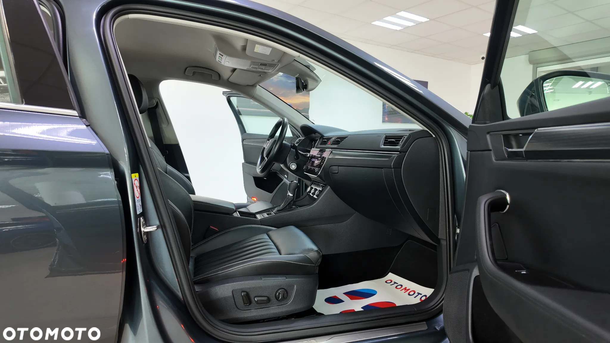 Skoda Superb 1.5 TSI ACT Sportline DSG - 34