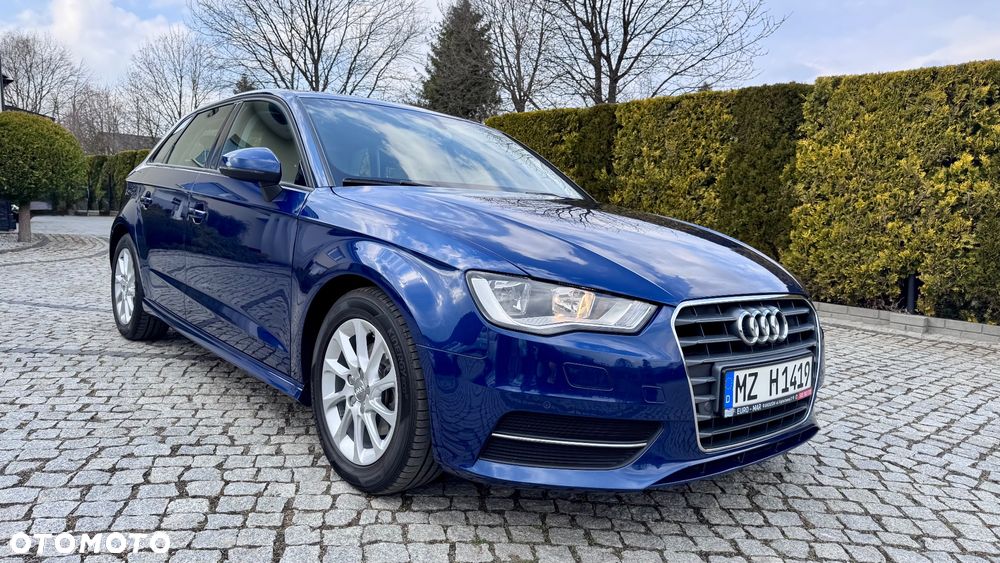 Audi A3 Sportback - 16