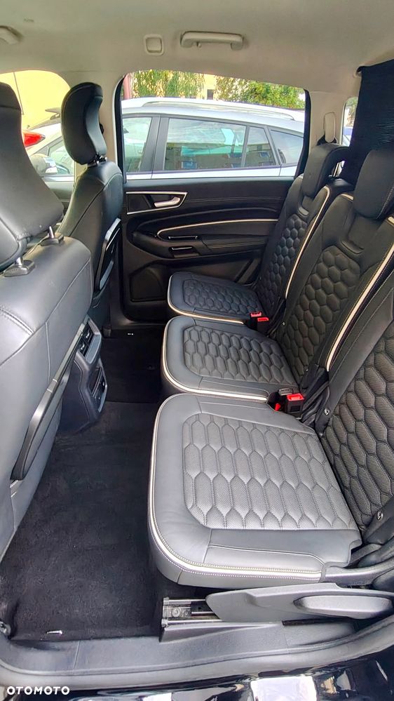 Ford S-Max - 26