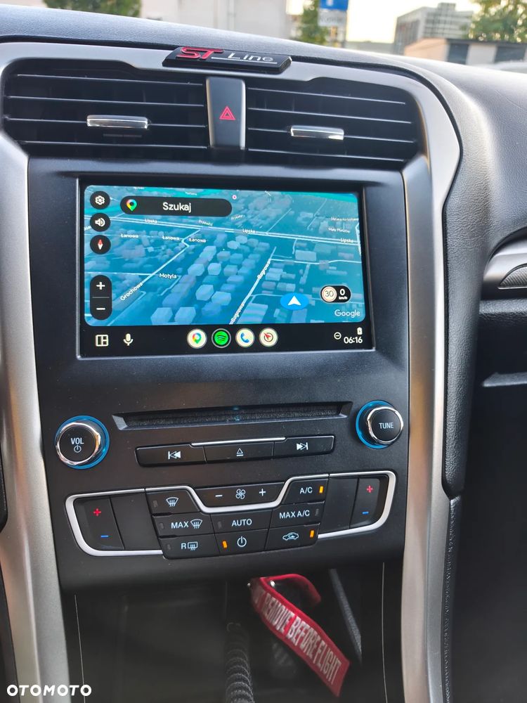 Ford Fusion - 12