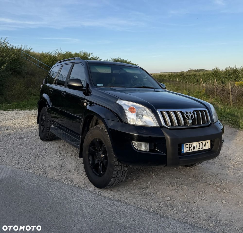 Toyota Land Cruiser - 3