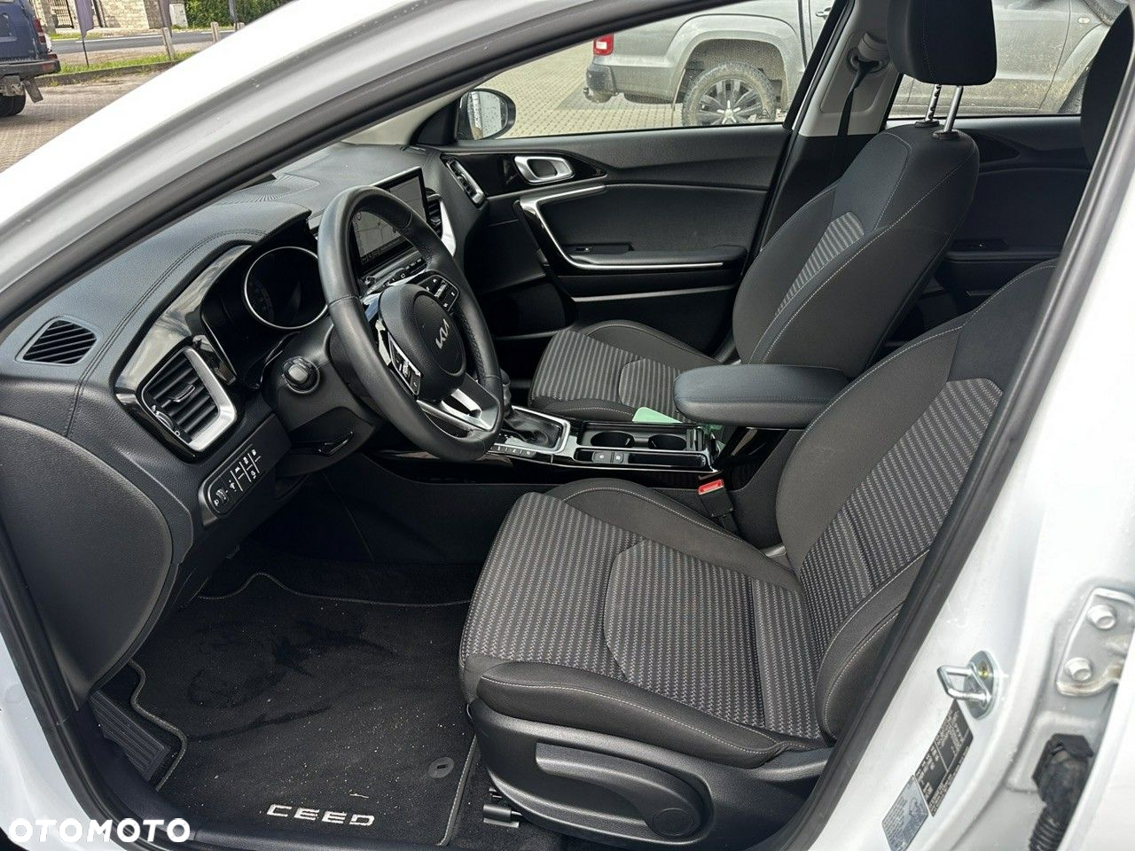 Kia Ceed 1.6 GDI PHEV L Business Line DCT - 20