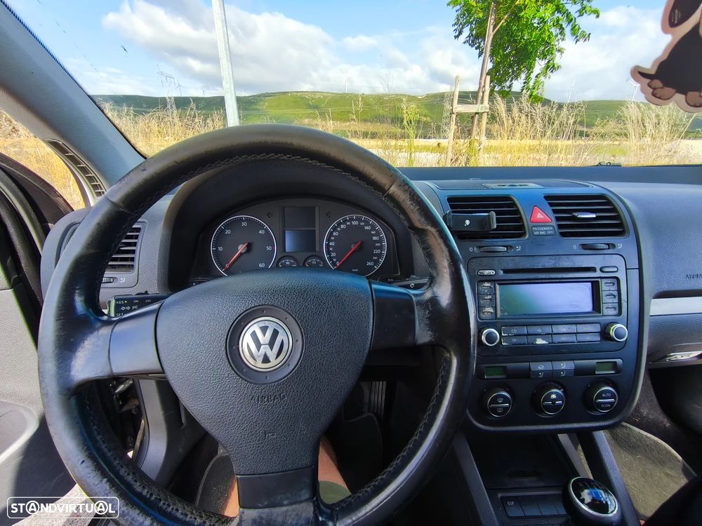 VW Golf 1.9 TDi Confortline - 6