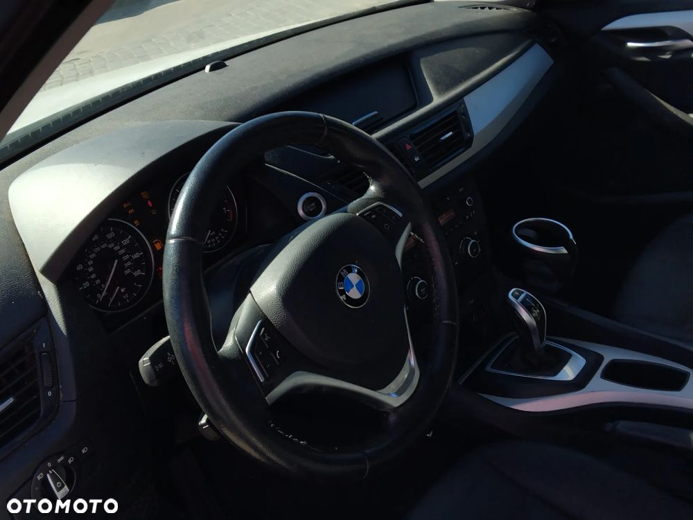 BMW X1 - 8
