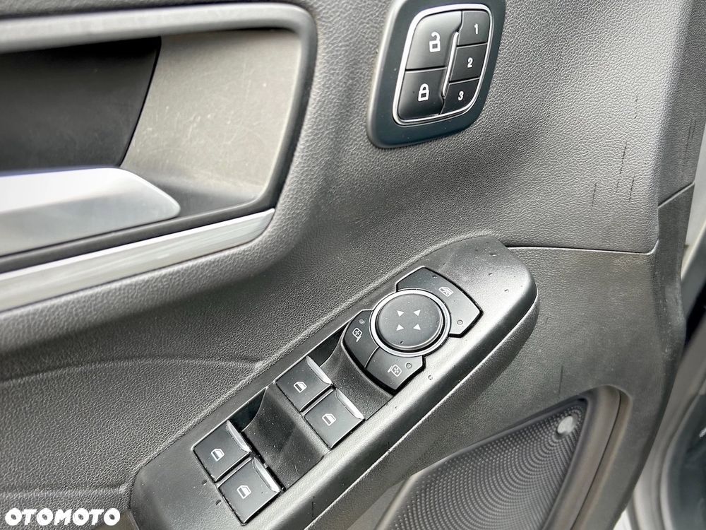 Ford Escape - 39