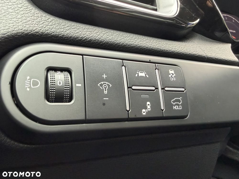 Kia ProCeed 1.6 T-GDI GT DCT - 11
