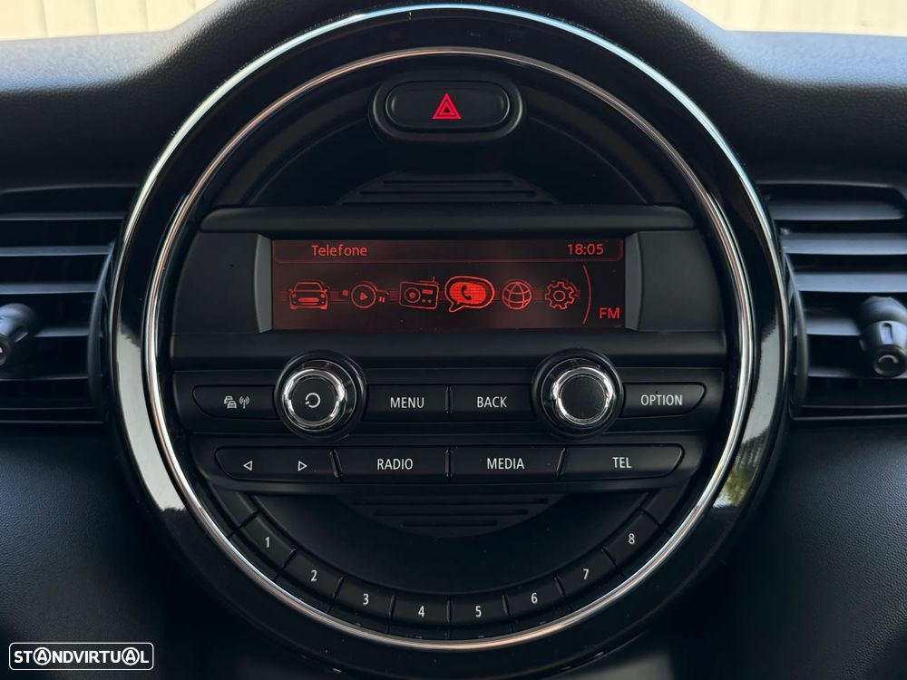 MINI 3 Portas Cooper D - 15