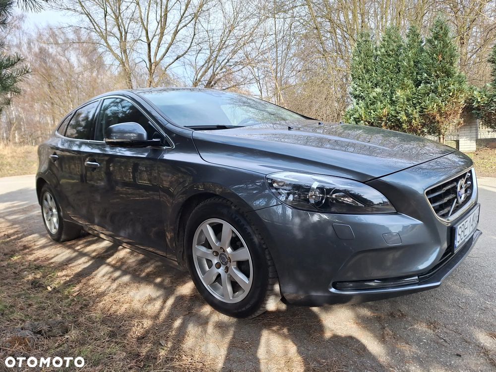 Volvo V40 D2 - 4