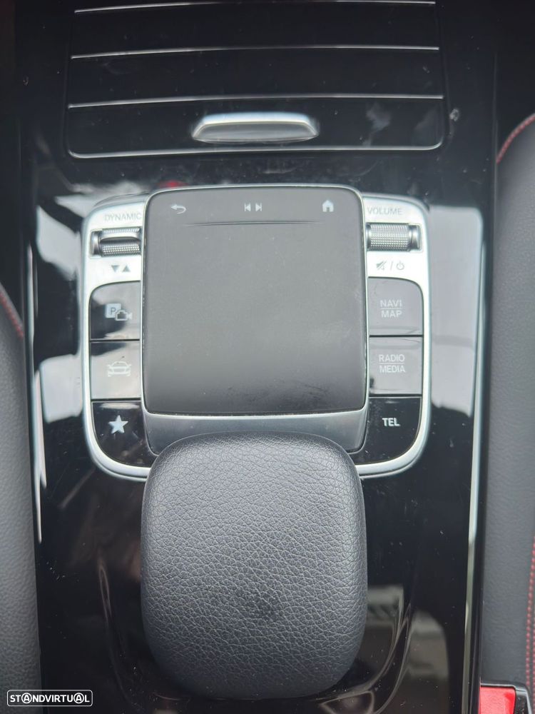 Mercedes-Benz CLA 200 - 13