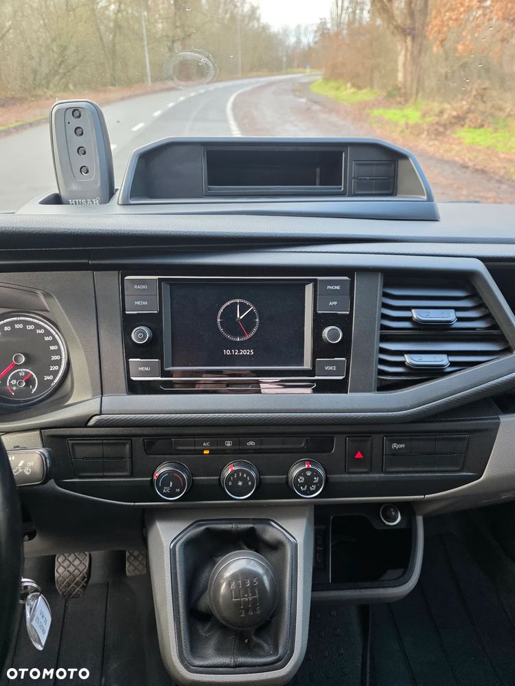 Volkswagen T6 Jużjade - 9