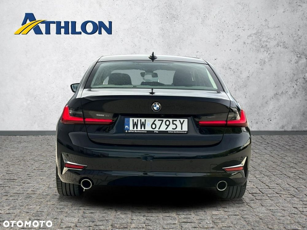 BMW Seria 3 320d MHEV Luxury Line - 4