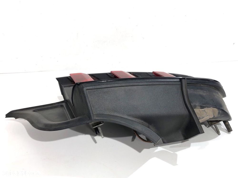 LAMPA LEWY TYŁ - 699.00 PLN - FORD USA MUSTANG coupe 2014 - 2022 3.7 V6 224 kW [305 KM] benzyna - 3
