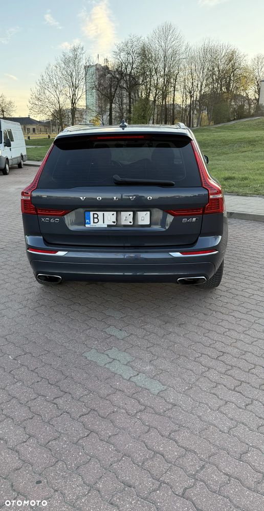 Volvo XC 60 B4 D AWD Inscription - 5
